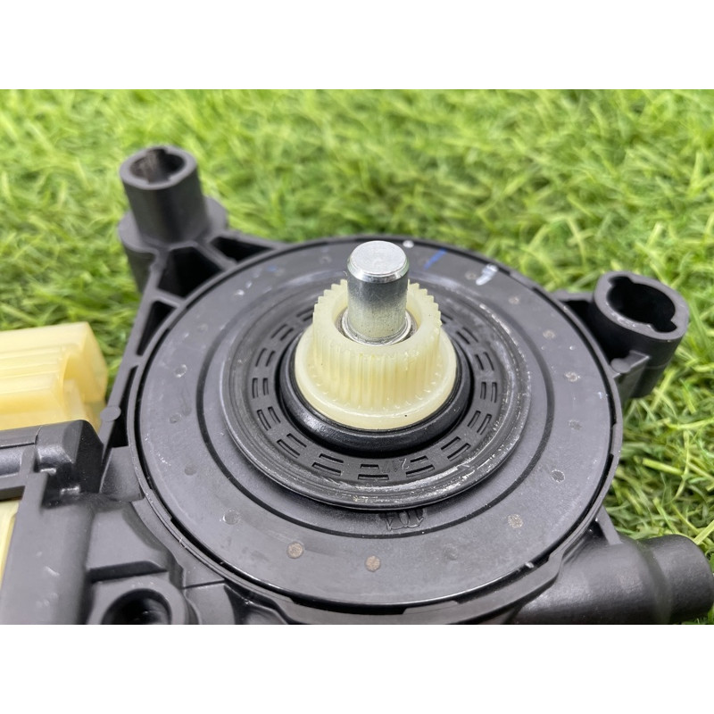 Мотор стеклоподъемника (электрика) FORD ESCAPE MK4 2020 1.5 LJ6Z5823395B