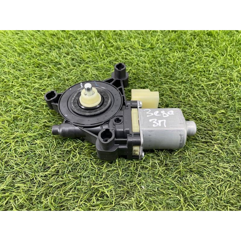 Мотор стеклоподъемника (электрика) FORD ESCAPE MK4 2020 1.5 LJ6Z5823394B