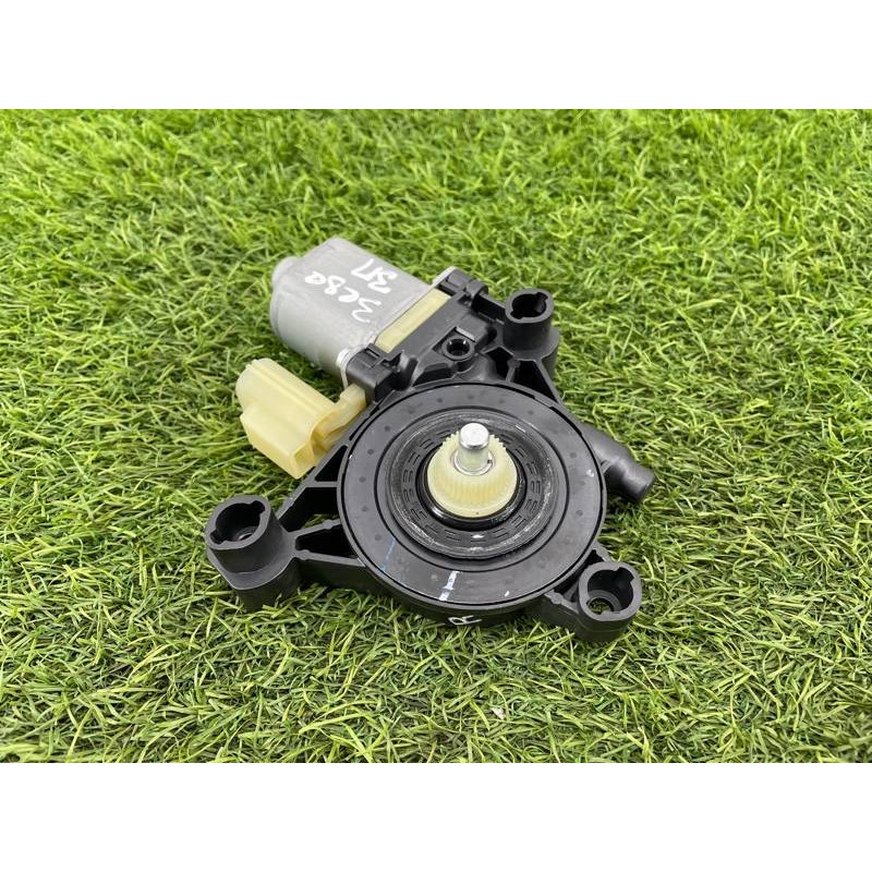 Мотор стеклоподъемника (электрика) FORD ESCAPE MK4 2020 1.5 LJ6Z5823394B