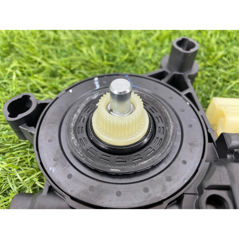 Мотор стеклоподъемника (электрика) FORD ESCAPE MK4 2020 1.5 LJ6Z5823394B