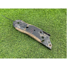 Кронштейн подрамника