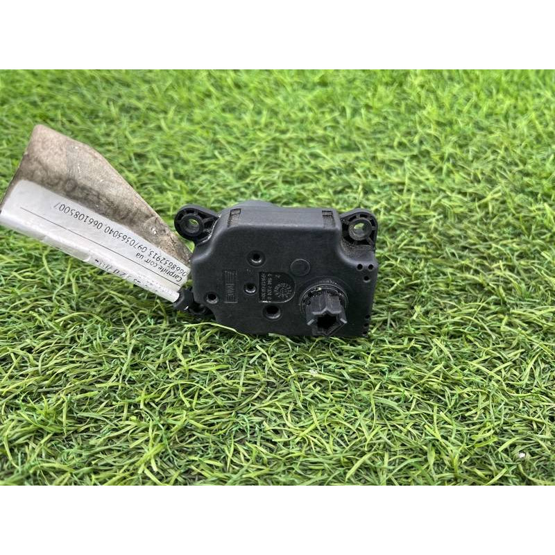 Привод заслонки отопителя (отопление и кондиционирование) FORD Focus MK3 2014 2.0 AV6Z-19E616-A