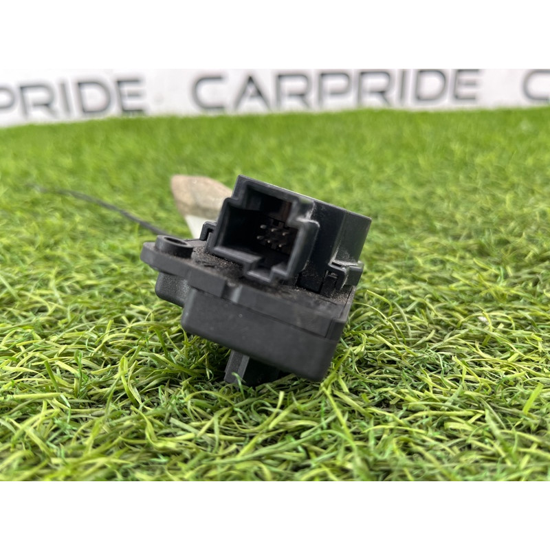 Привод заслонки отопителя (отопление и кондиционирование) FORD Focus MK3 2014 2.0 AV6Z-19E616-A