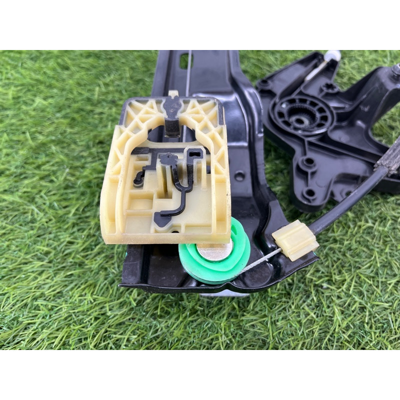 Механизм стеклоподъемника (кузов и элементы) FORD Focus MK3 2015 2.0 CM5Z-5823200-B