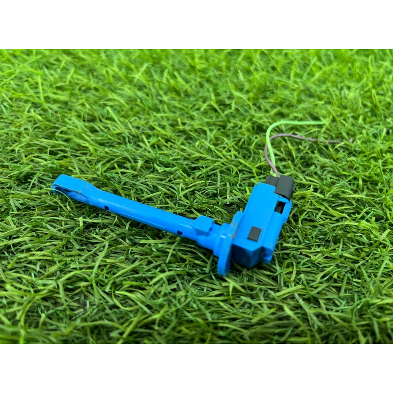 Датчик температуры (электрика / датчики) FORD Focus MK3 2015 2.0 BE8Z-19C734-A