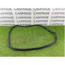 Уплотнитель проема багажника