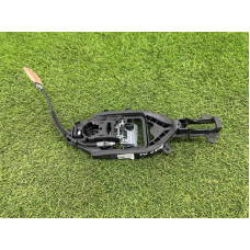 Кронштейн ручки двери