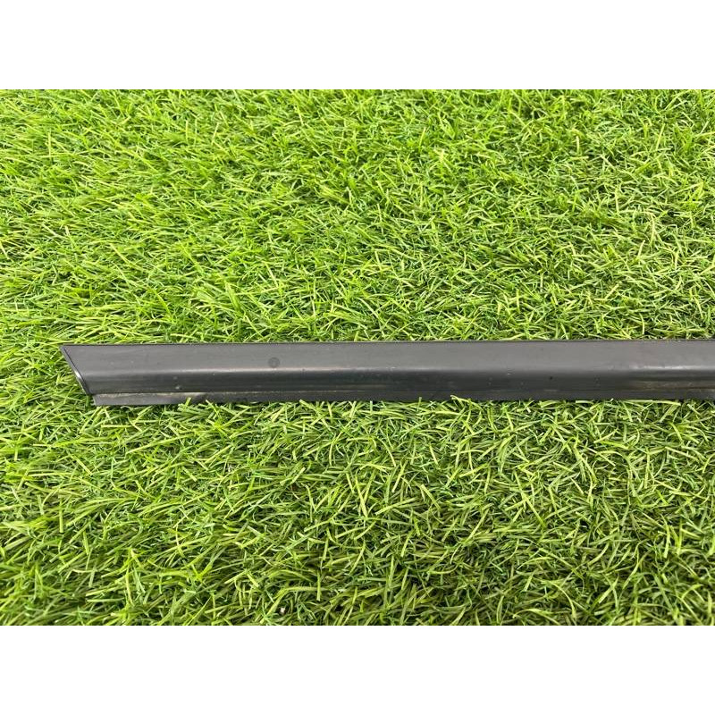 Молдинг стекла (кузов и элементы) FORD ESCAPE MK4 2020 1.5 LJ6Z7821452A