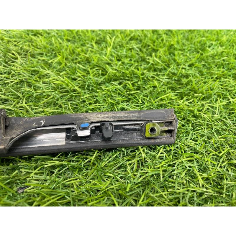 Молдинг стекла (кузов и элементы) FORD ESCAPE MK4 2020 1.5 LJ6Z7821452A