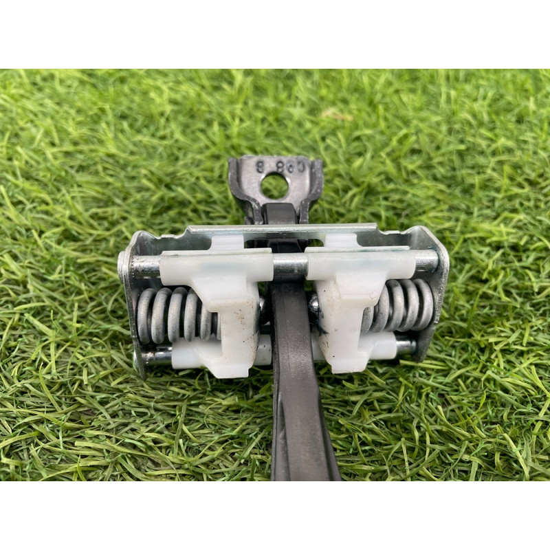 Ограничитель двери (кузов и элементы) FORD ESCAPE MK4 2020 1.5 LJ6Z7827204A