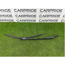 Поводок дворника