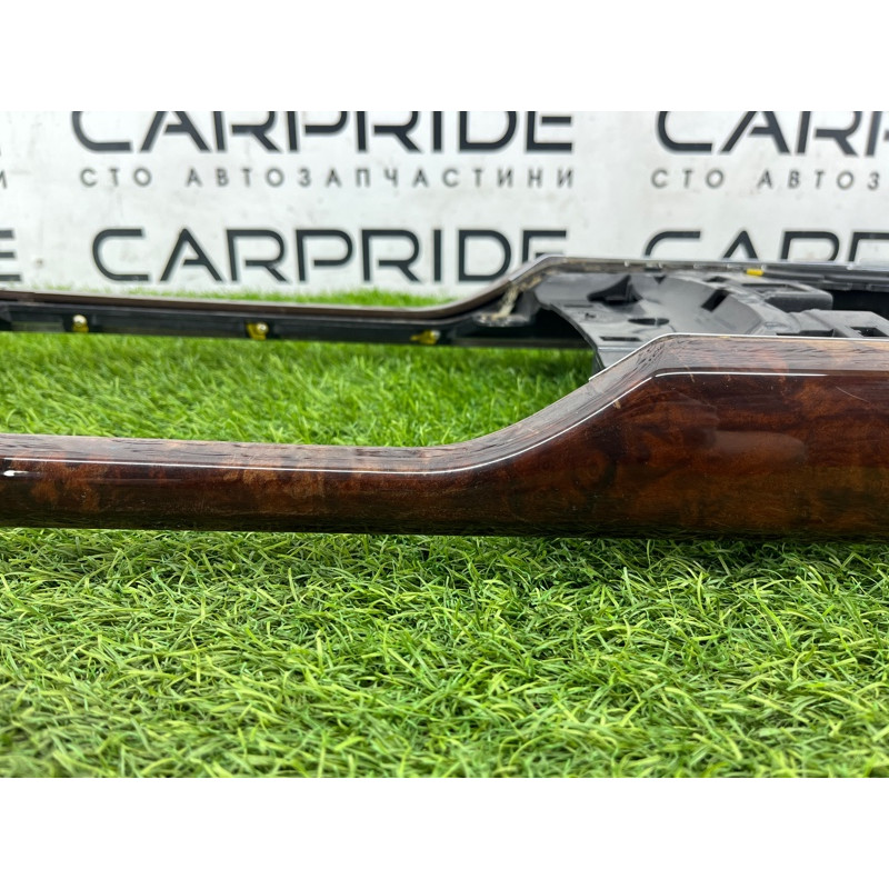 Накладка центральной консоли (салон) AUDI A8 D4 2011 4,2 4H1863240H1WV