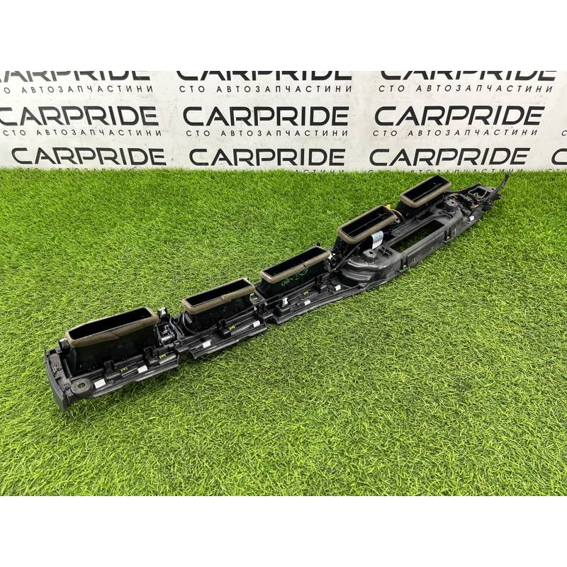 Центральный дефлектор салона (салон) AUDI A4 B9 2017 2.0L 8W1820902E6PS