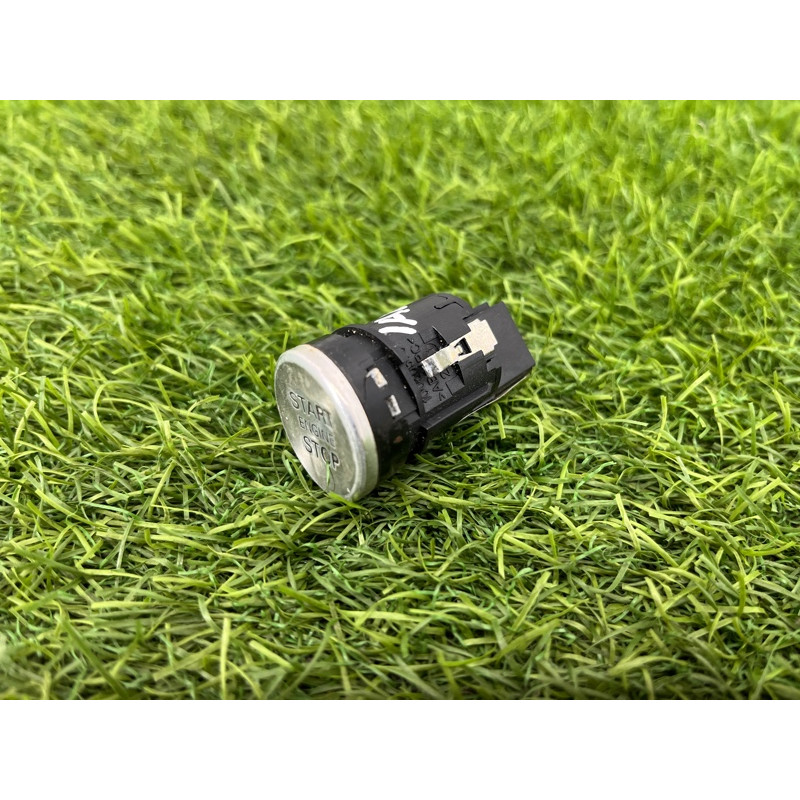 Кнопка Start Stop (электрика / кнопки) AUDI A8 D4 2011 4,2 4H1905217A