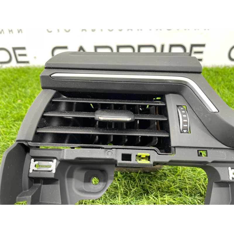 Дефлектор воздуховода (салон) AUDI A4 B9 2017 2.0L 8W1820901B6PS