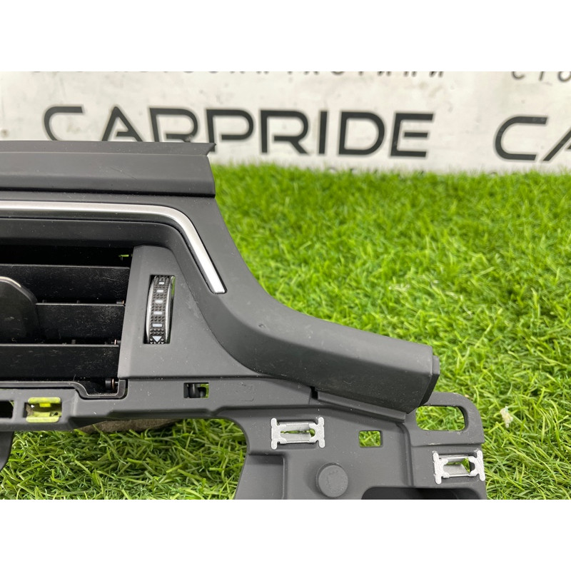 Дефлектор воздуховода (салон) AUDI A4 B9 2017 2.0L 8W1820901B6PS