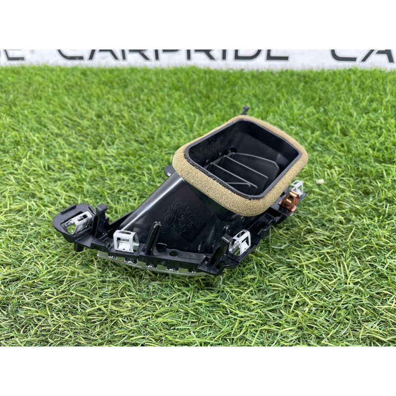 Дефлектор воздуховода (салон) AUDI A8 D4 2011 4,2 4H1820901AWVF