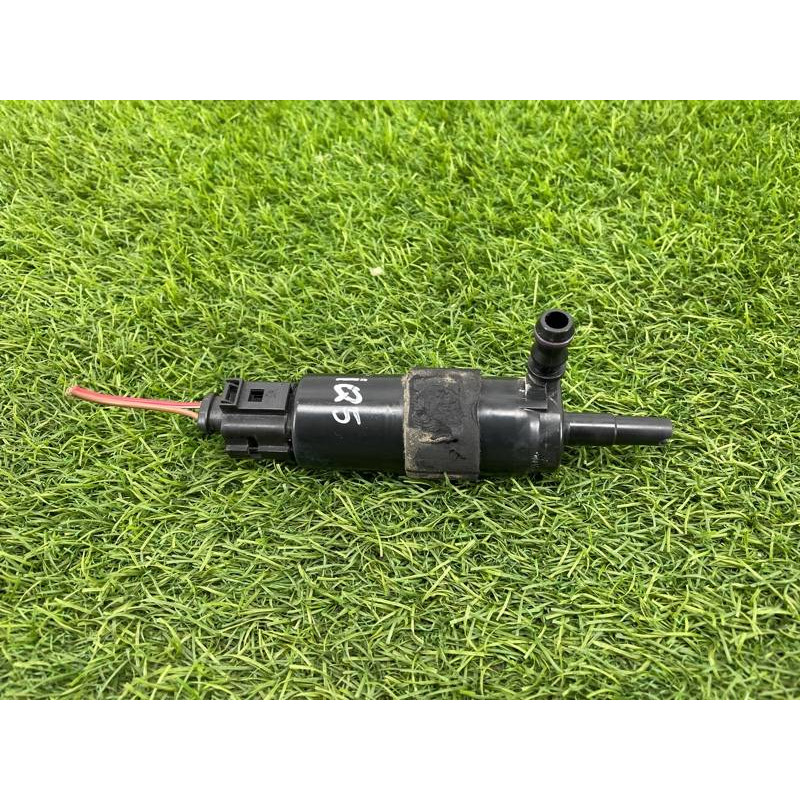 Мотор омывателя фар (электрика) Audi Q5 8R 2012 3.2 CALB 3B7955681