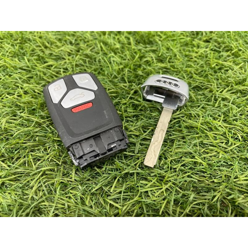 Ключ (электрика) AUDI A4 B9 2017 2.0L 4M0959754AKTKE