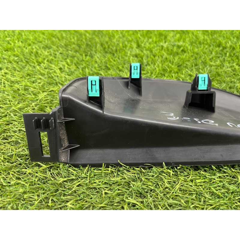 Накладка торпеды боковая (салон) FORD ESCAPE MK4 2020 1.5 LJ6Z78044C61AA