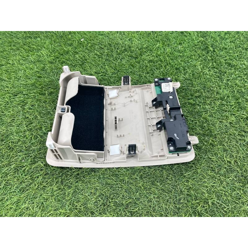 Салонний світильник (салон) FORD ESCAPE MK4 2020 1.5 LJ6Z58519A70AA