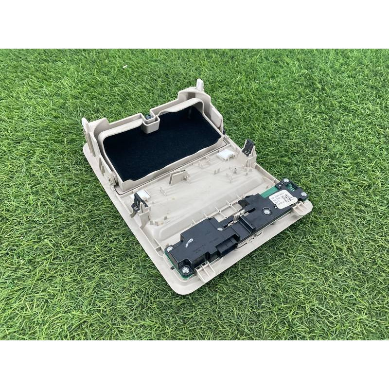 Салонний світильник (салон) FORD ESCAPE MK4 2020 1.5 LJ6Z58519A70AA