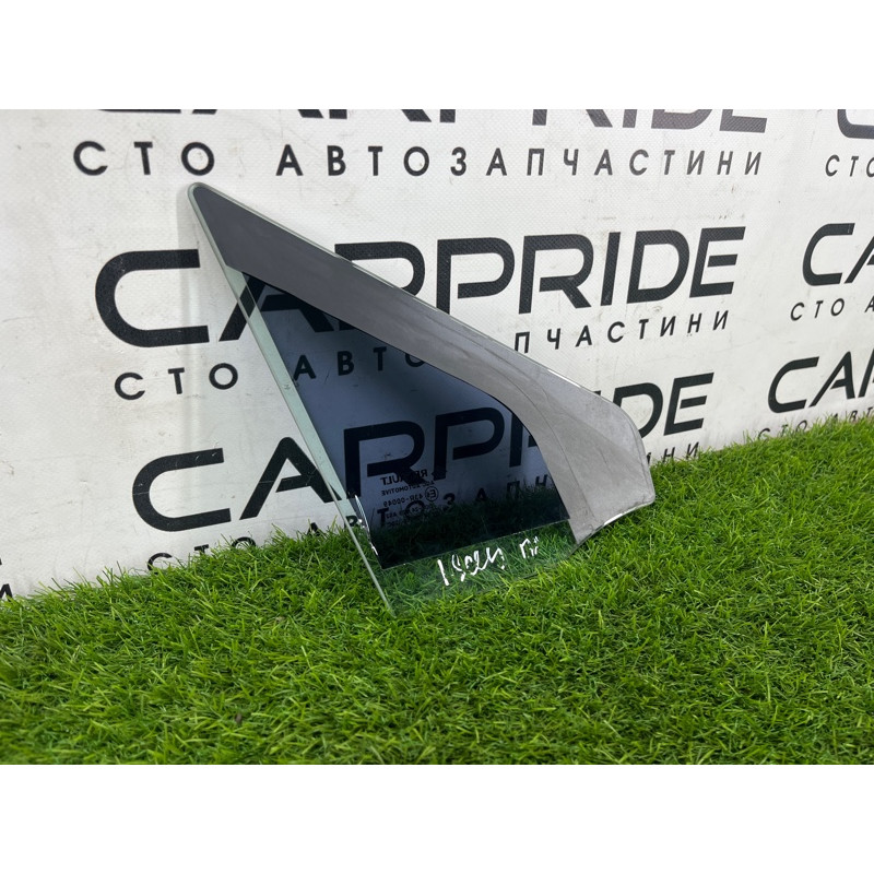 Форточка двери (кузов и элементы) Renault Scenic III 2011 1.6 R9M 802630001R