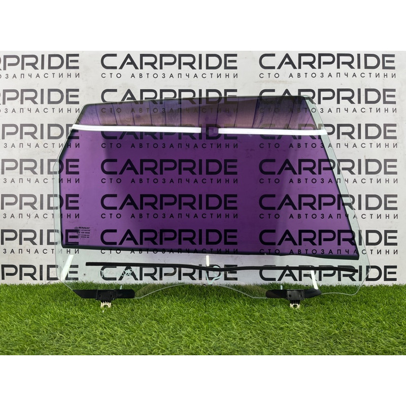 Скло (кузов і елементи) Renault Scenic III 2011 1.6 R9M 823000010R