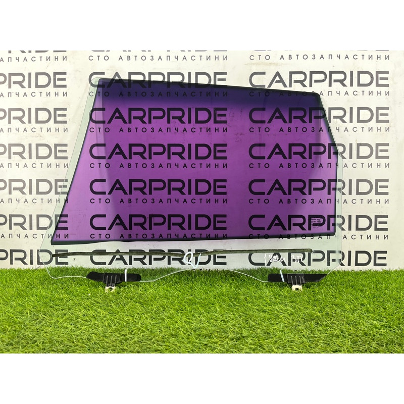 Скло (кузов і елементи) Renault Scenic III 2011 1.6 R9M 823000010R