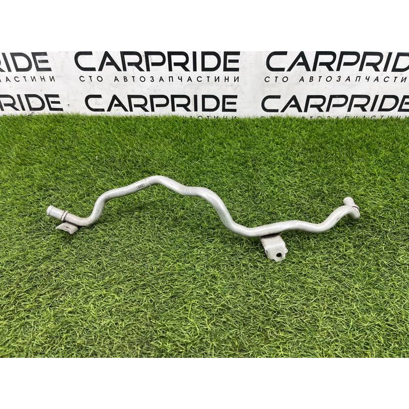 Трубка системы охлаждения (система охлаждения) AUDI A8 D4 2011 4,2 4H0121400T