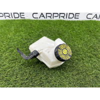 Бачок тормозной жидкости