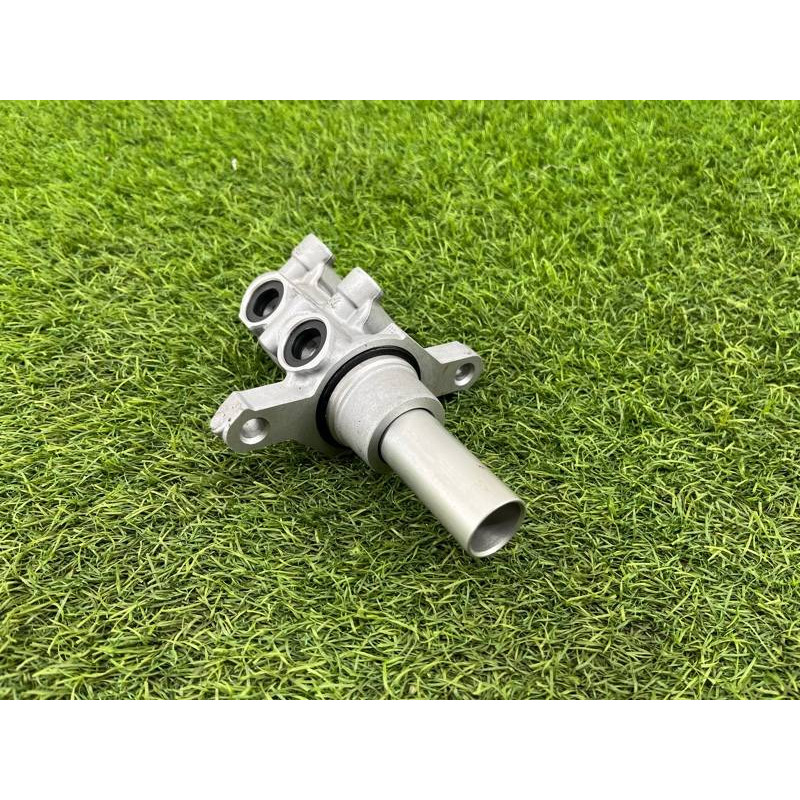 Главный тормозной цилиндр (тормозная система) FORD ESCAPE MK4 2020 1.5 JX6Z2140K