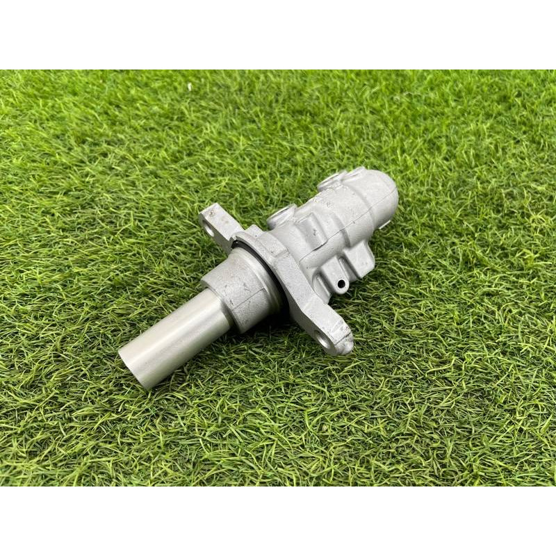 Главный тормозной цилиндр (тормозная система) FORD ESCAPE MK4 2020 1.5 JX6Z2140K