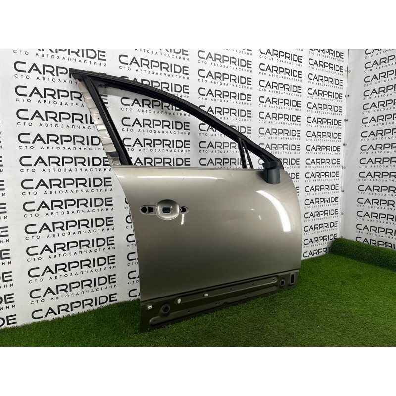 Дверь голая (наружные элементы кузова) Renault Scenic III 2011 1.6 R9M 801008349R