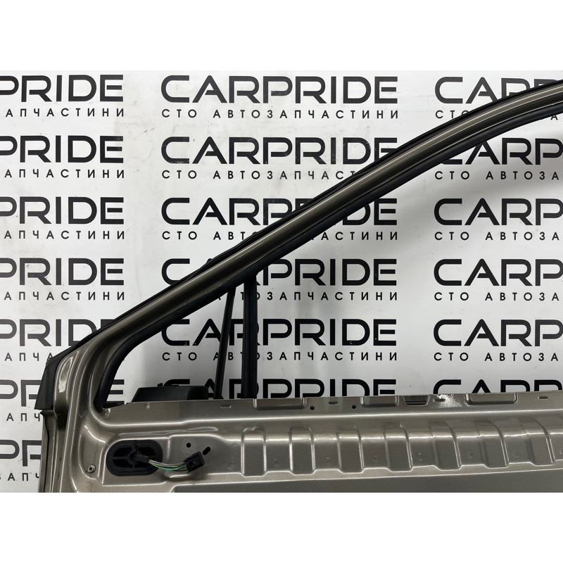 Дверь голая (наружные элементы кузова) Renault Scenic III 2011 1.6 R9M 801008349R