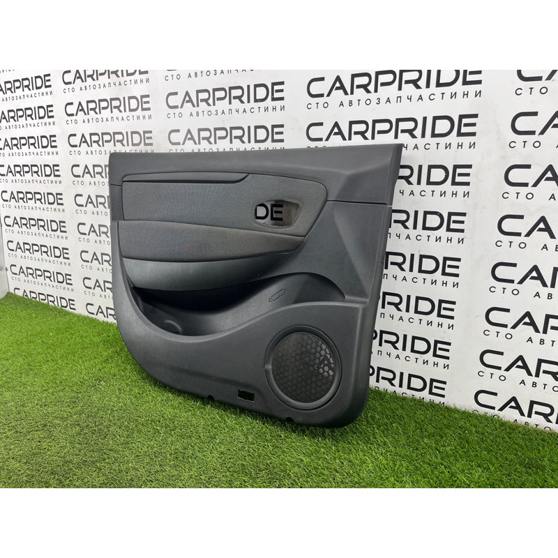 Дверная карта (салон) Renault Scenic III 2011 1.6 R9M 809015671R