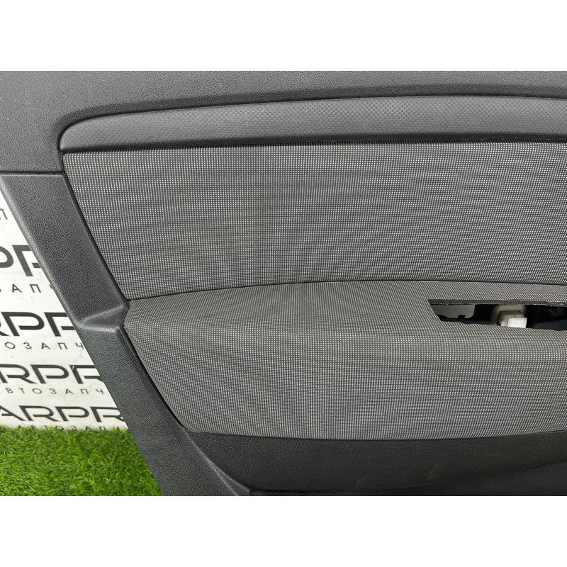 Дверная карта (салон) Renault Scenic III 2011 1.6 R9M 809015671R