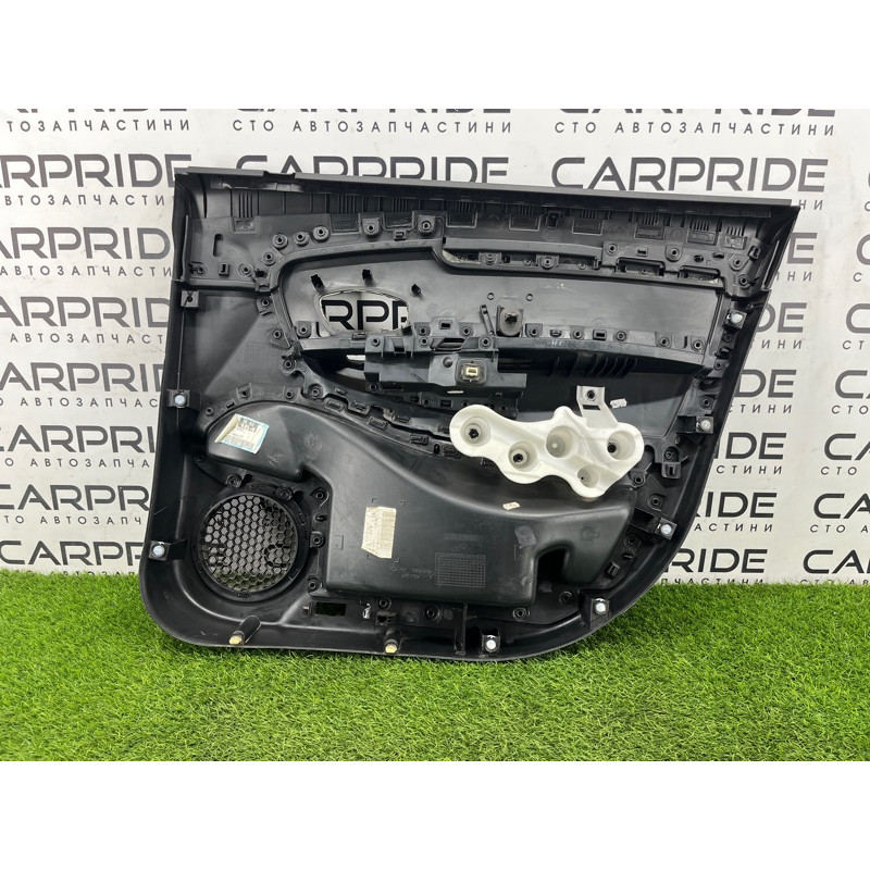 Дверная карта (салон) Renault Scenic III 2011 1.6 R9M 809015671R