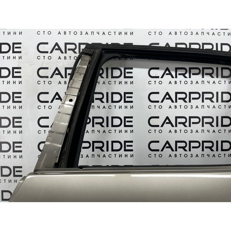 Дверь голая (наружные элементы кузова) Renault Scenic III 2011 1.6 R9M 821017991R