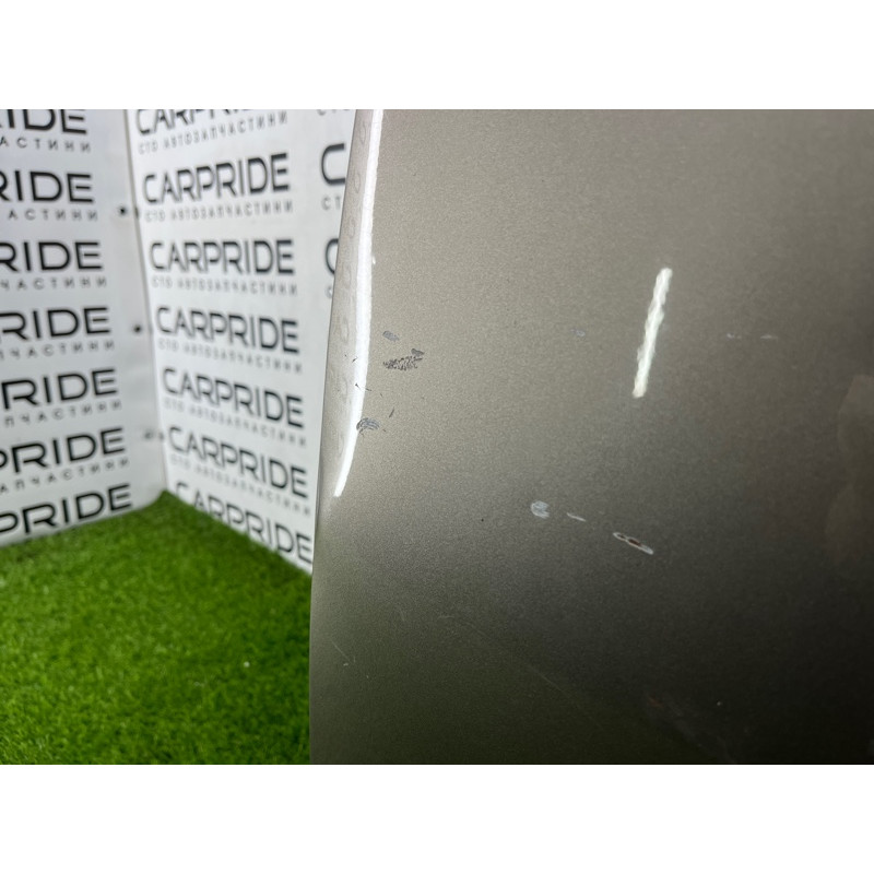 Дверь голая (наружные элементы кузова) Renault Scenic III 2011 1.6 R9M 821017991R