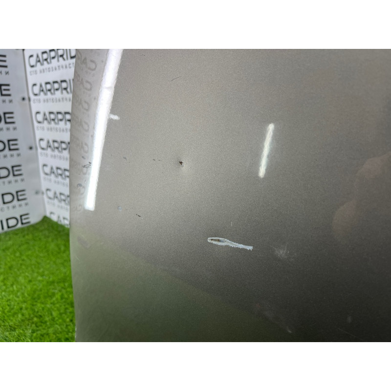 Дверь голая (наружные элементы кузова) Renault Scenic III 2011 1.6 R9M 821017991R