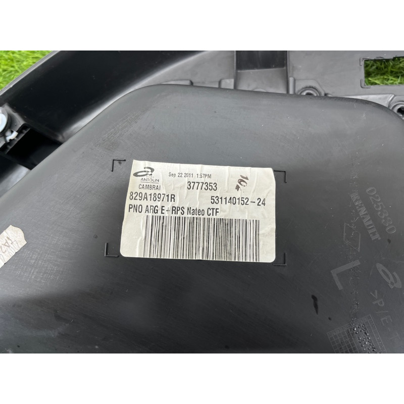 Дверная карта (салон) Renault Scenic III 2011 1.6 R9M 829A18971R