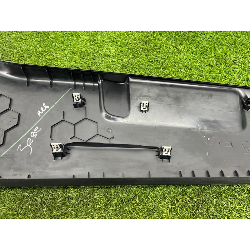 Обшивка стойки центральная (салон) FORD ESCAPE MK4 2020 1.5 LJ6Z7824347AA