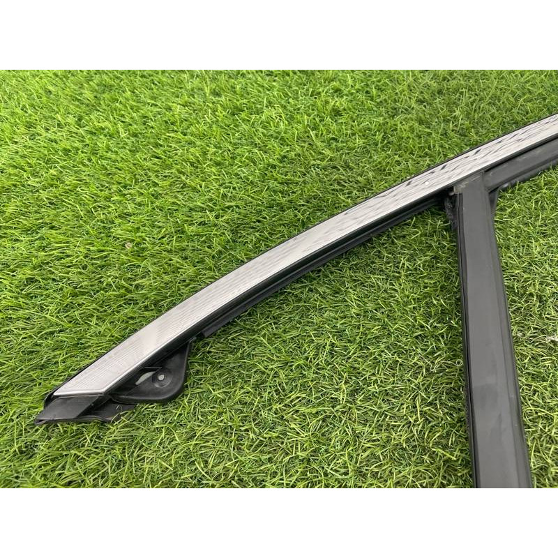 Уплотнитель стекла двери (кузов и элементы) FORD ESCAPE MK4 2020 1.5 LJ6Z7821597B