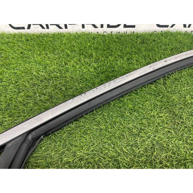 Уплотнитель стекла двери (кузов и элементы) FORD ESCAPE MK4 2020 1.5 LJ6Z7821597B