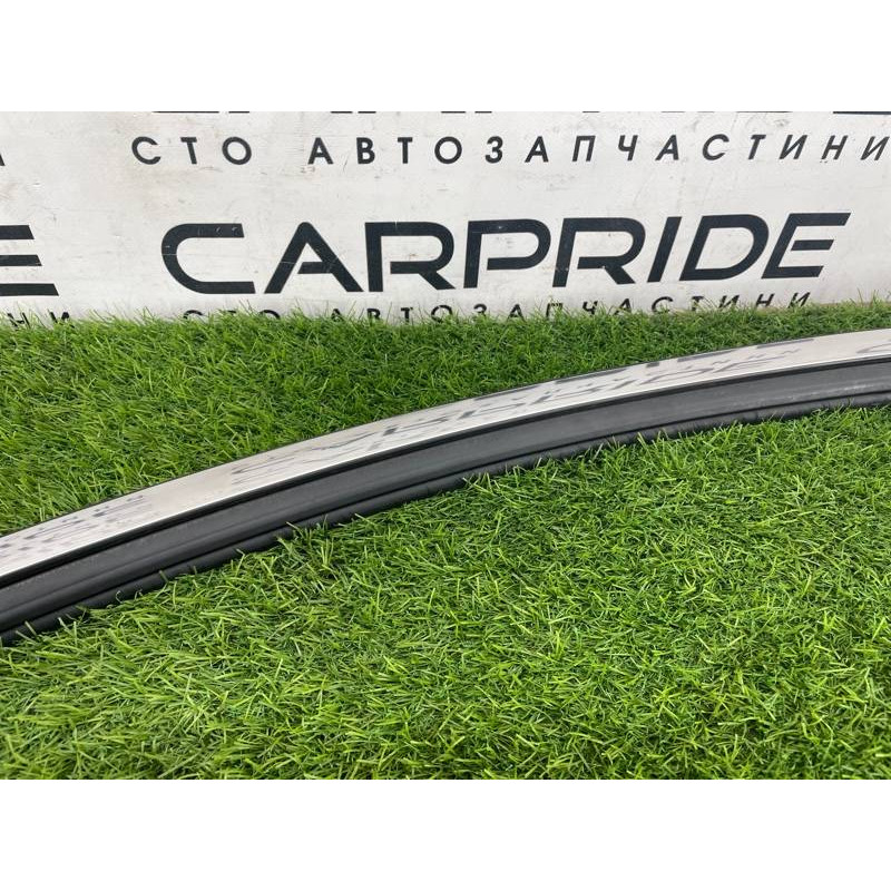 Уплотнитель стекла двери (кузов и элементы) FORD ESCAPE MK4 2020 1.5 LJ6Z7821597B