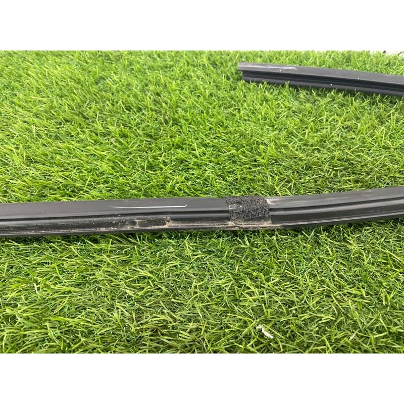 Уплотнитель стекла двери (кузов и элементы) FORD ESCAPE MK4 2020 1.5 LJ6Z7825767B