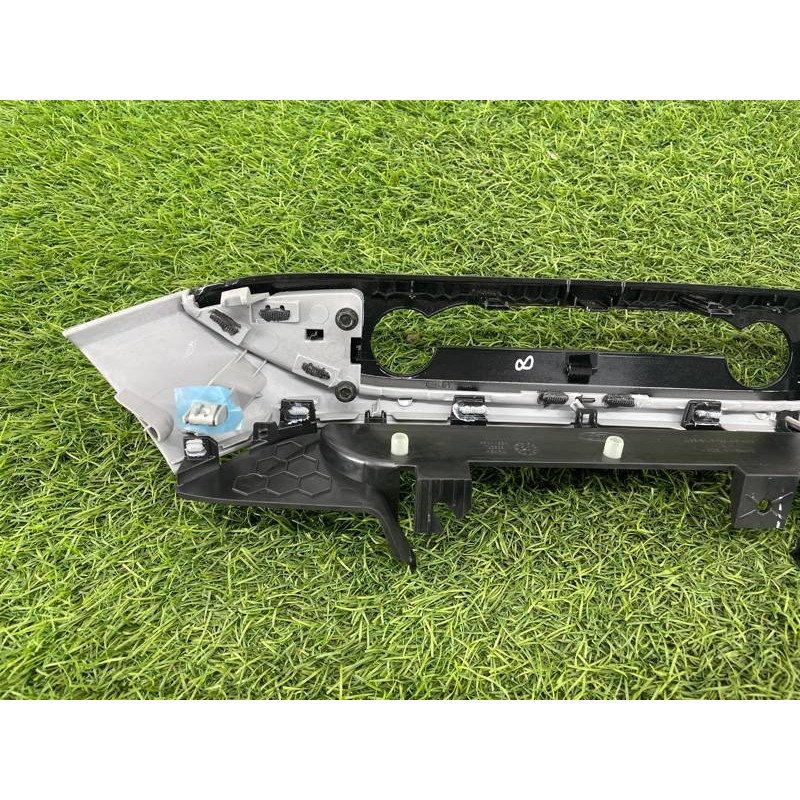 Накладка торпеды (салон) FORD ESCAPE MK4 2020 1.5 LJ6Z7813562CC