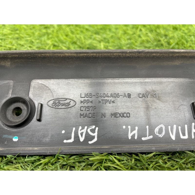 Уплотнитель проема багажника (кузов и элементы) FORD ESCAPE MK4 2020 1.5 LJ6Z7843720A