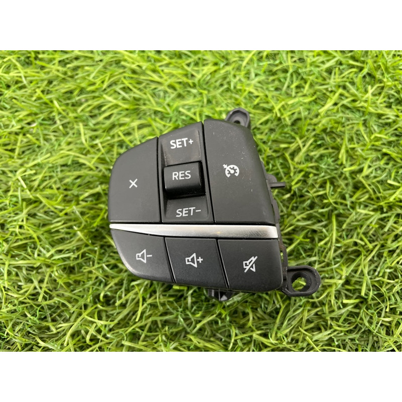 Кнопки руля (электрика / кнопки) FORD ESCAPE MK4 2020 1.5 LB5Z9C888G